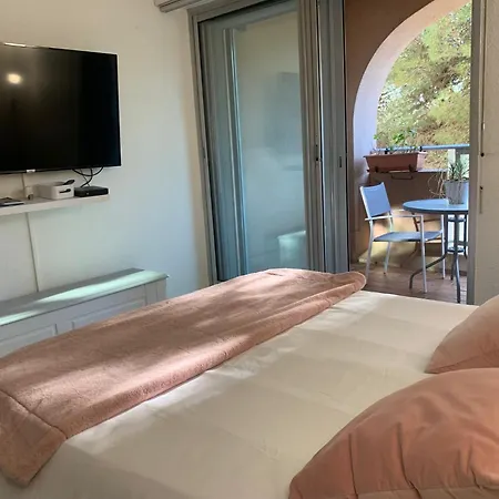 Hyères Beach Appartement *