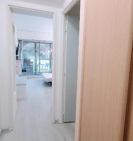 Hyeres Beach Apartment Hyeres